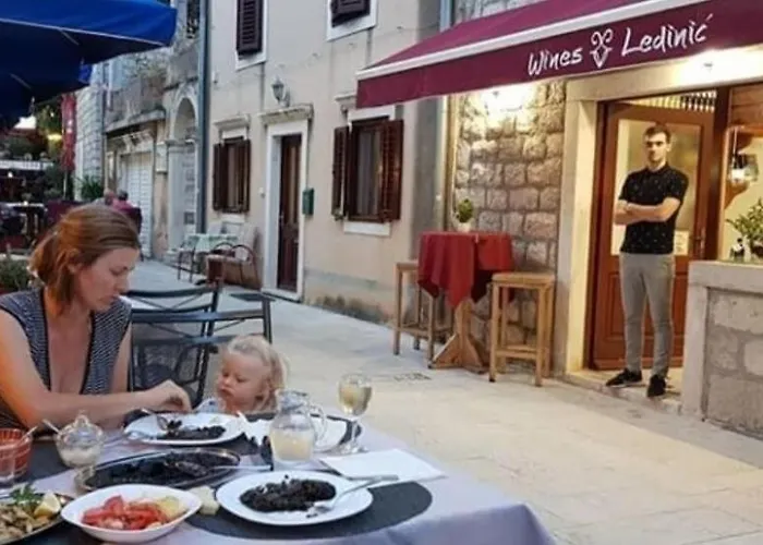 With Wifi Ston, Peljesac - 19339 3* Ston