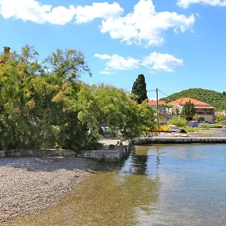 Pensjonat With Wifi Ston, Peljesac - 19339 3*