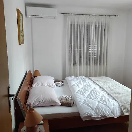 With Wifi Ston, Peljesac - 19339 Maison d'hôtes Ston